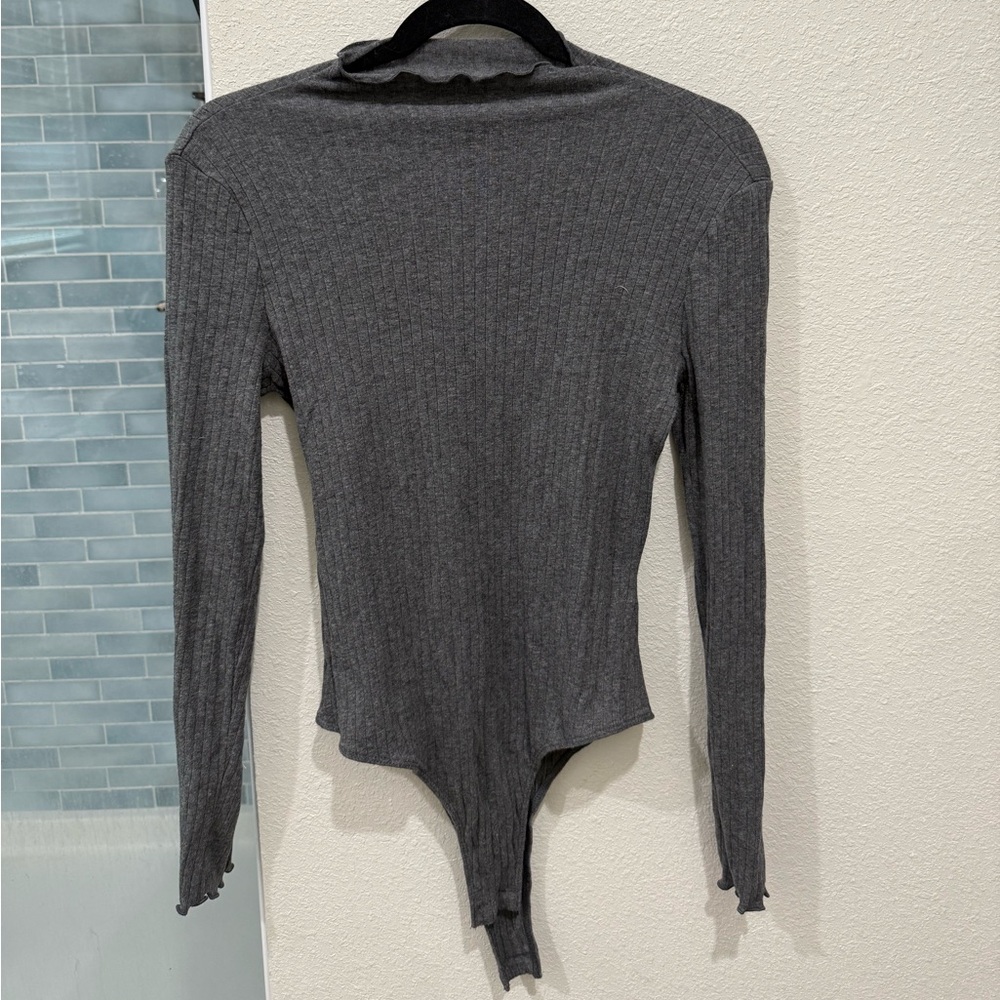 Gray Ribbed Long Sleeve Bodysuit